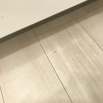 【ismart生活3年目我が家の惨状】フロアコーティングなし!標準EBコーティングのフローリングですが・・・既にボロボロです